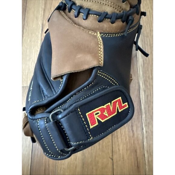 The RVL Professional Series CX3000SBT catcher's Mitt Black - Picture 8 of 11